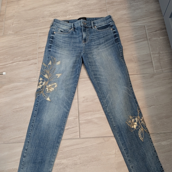 White House Black Market Blue Skinny Jeans with Gold Floral Accents - Picture 2 of 9
